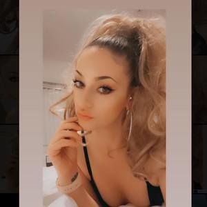 Meet your Posher, Krystal